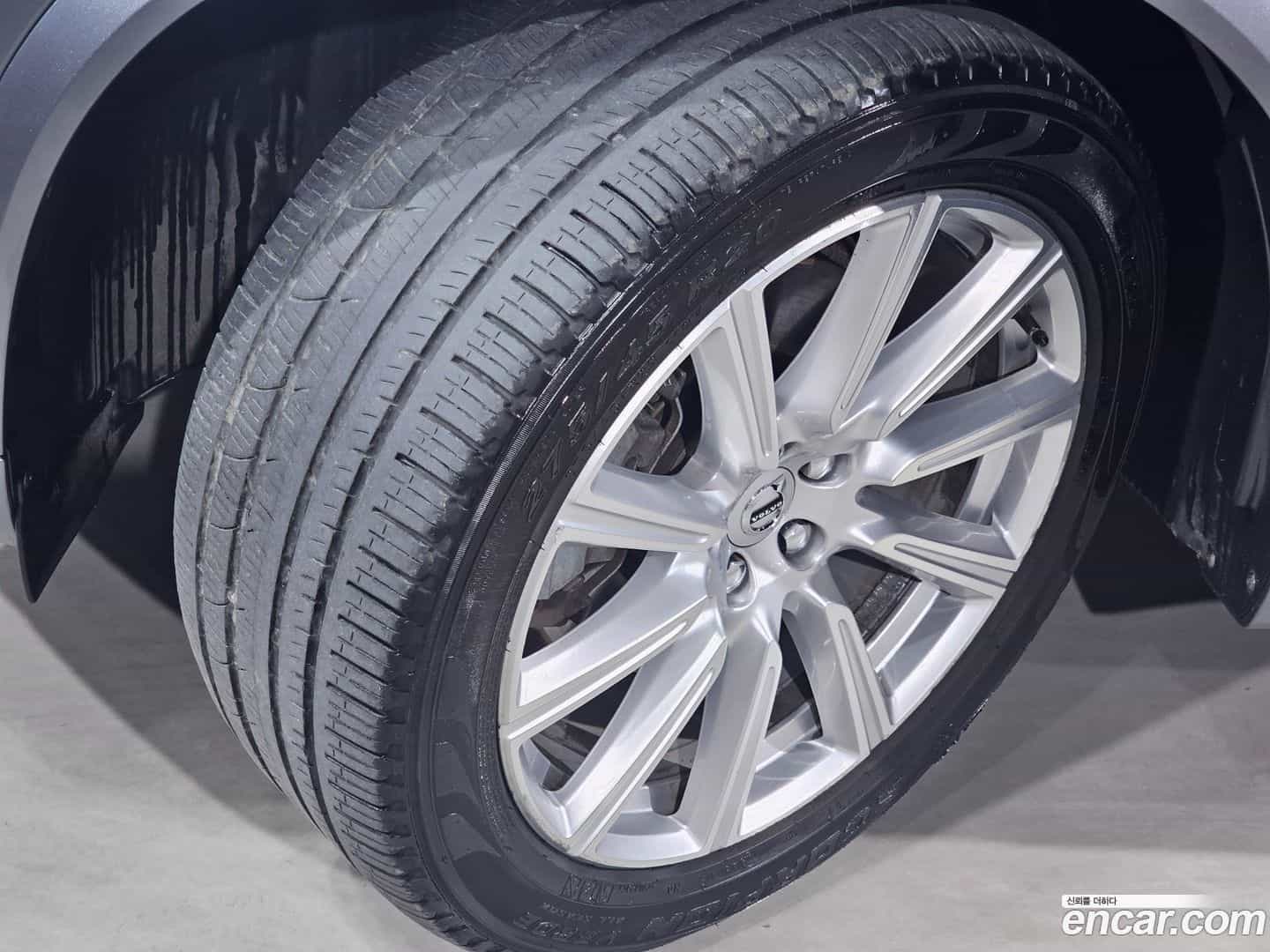 XC90 Volvo 2018.4-OPTION-024
