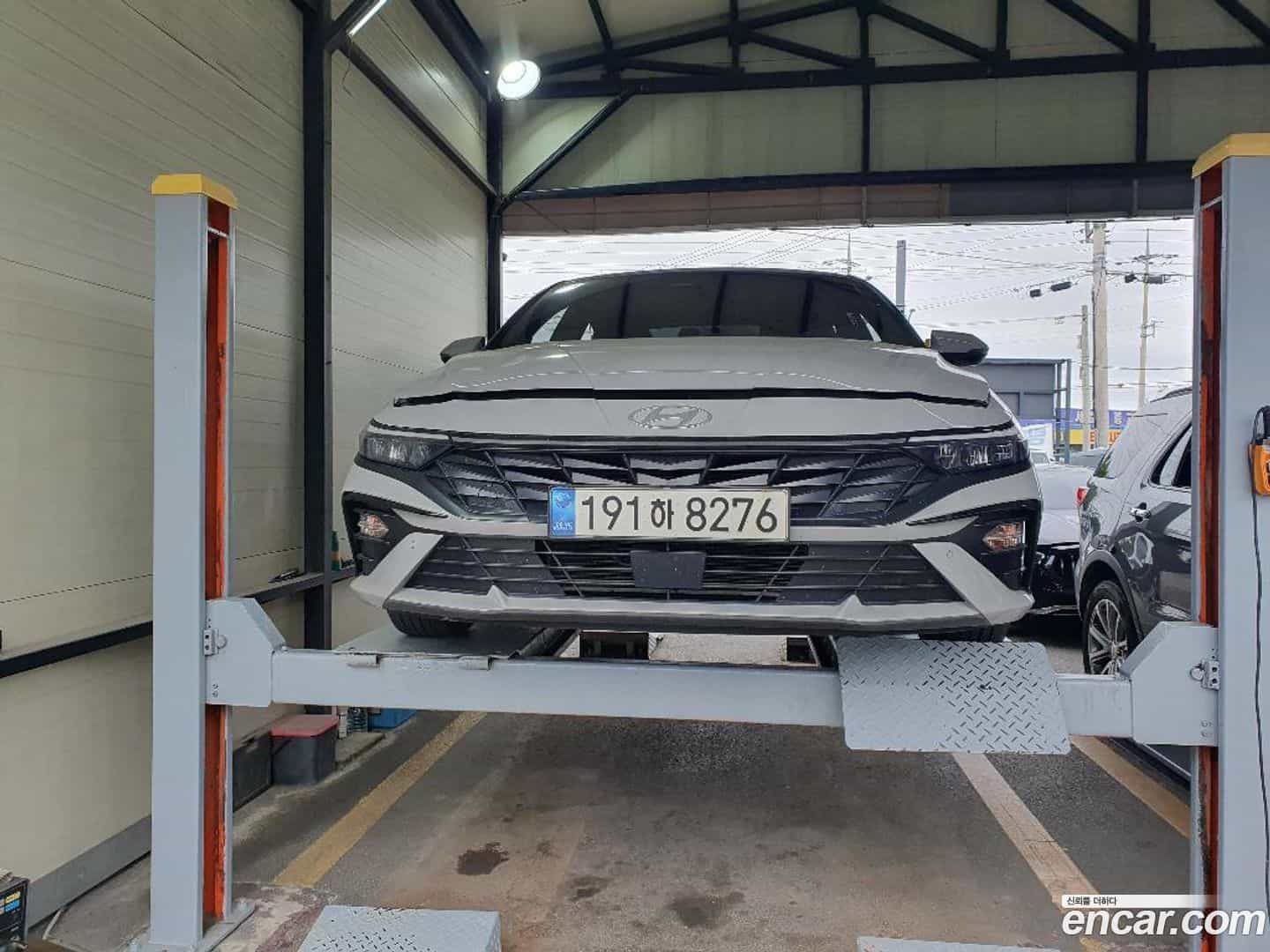 AVANTE Hyundai 2023.5-OUTER-001