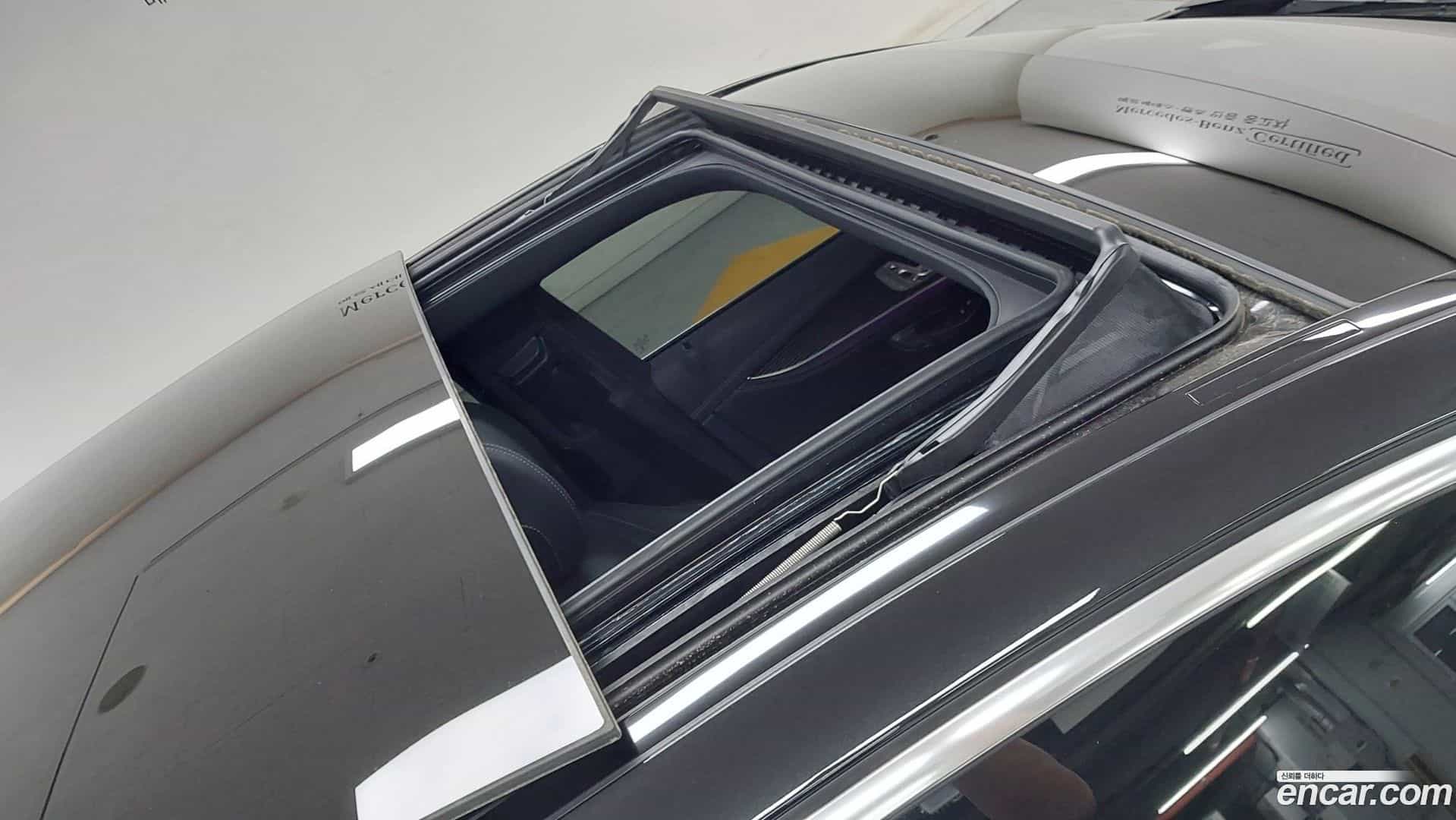 E-Class Mercedes-Benz 2022.3-OPTION-016