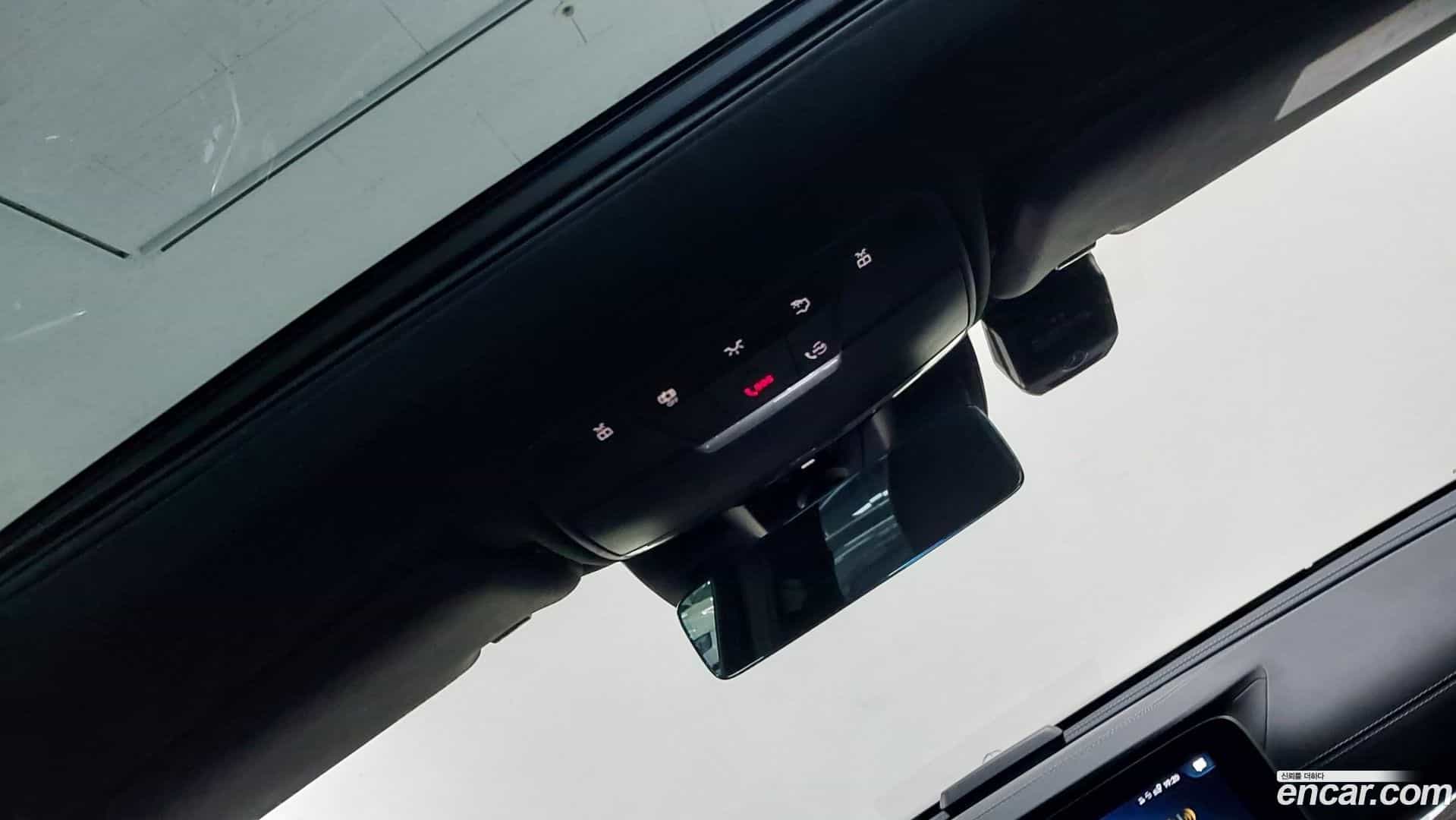 E-Class Mercedes-Benz 2022.3-OPTION-021