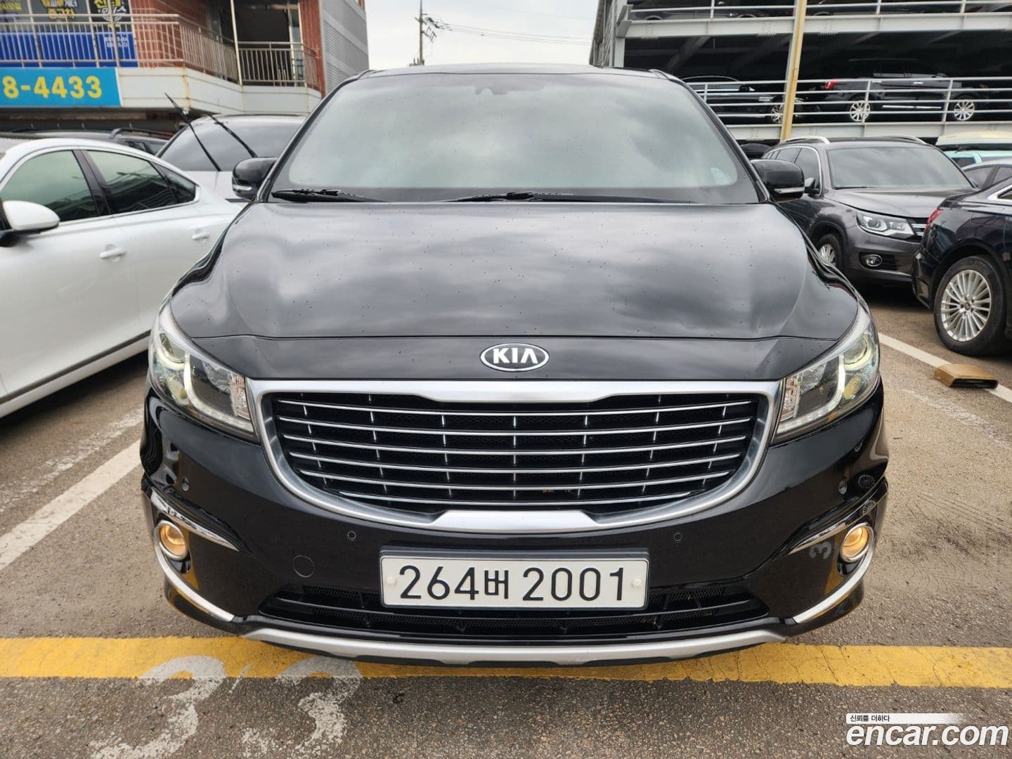 Main__Slider__Photo:Canival Kia 2016.3-0