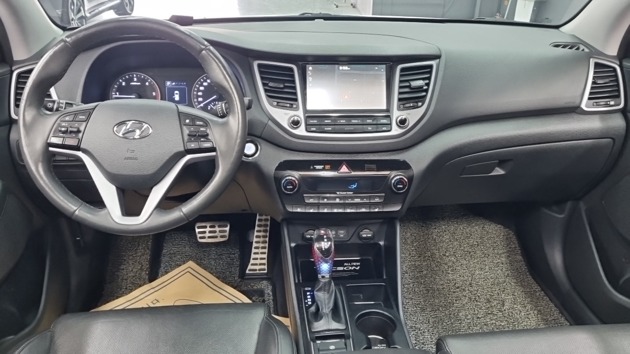 Tucson Hyundai 2017.10-INNER-007