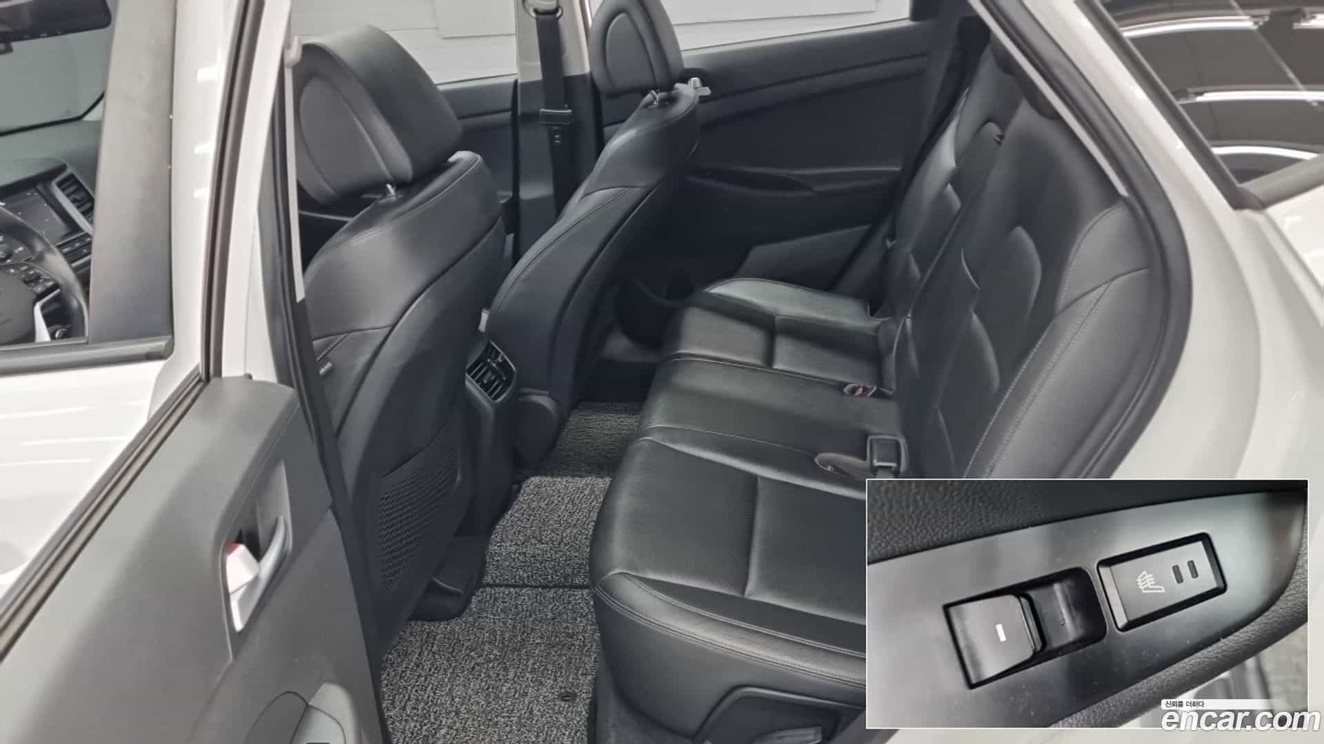 Tucson Hyundai 2017.10-OPTION-015