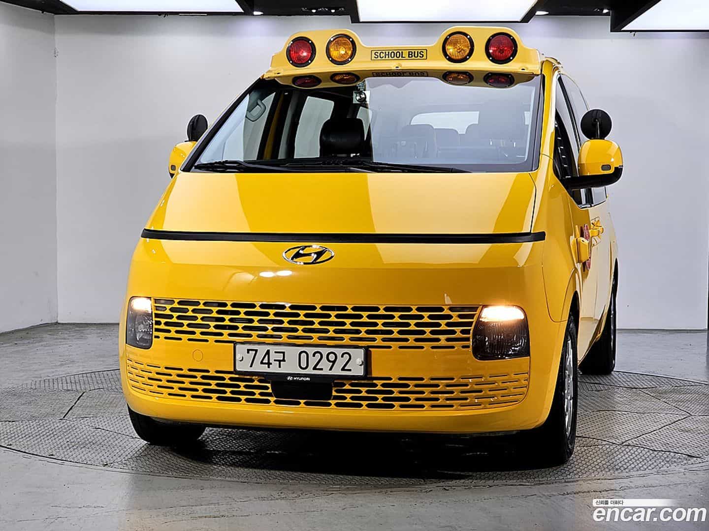 Staria Hyundai 2021.10-OUTER-002