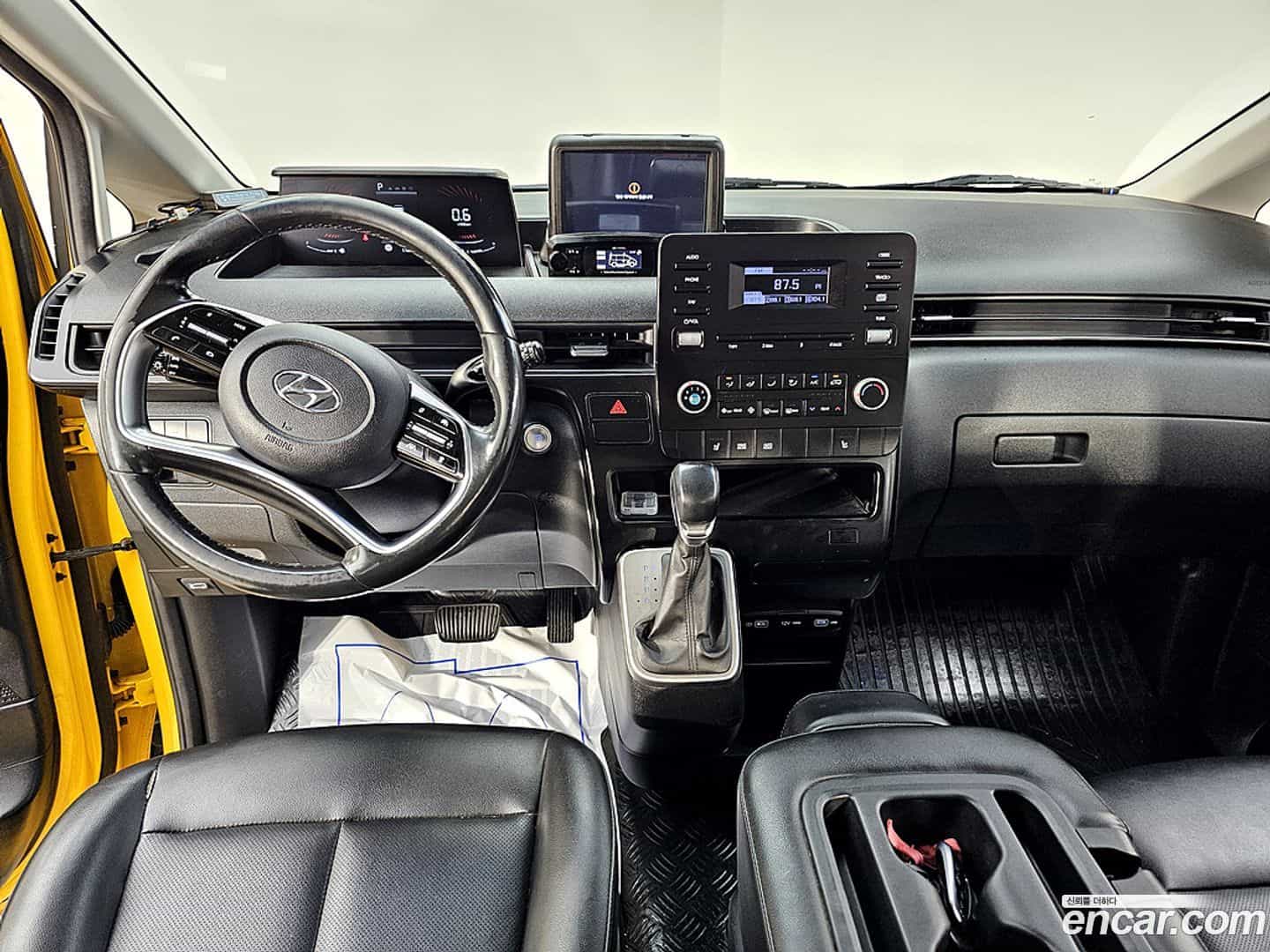 Staria Hyundai 2021.10-OUTER-005