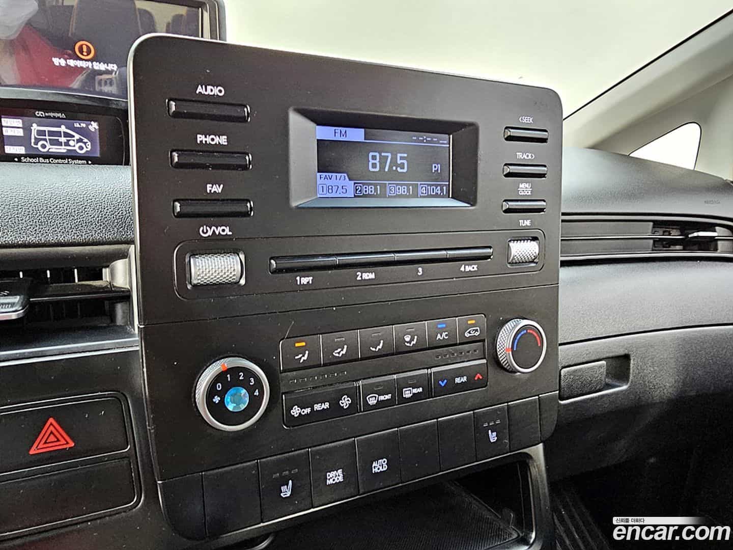 Staria Hyundai 2021.10-OPTION-017
