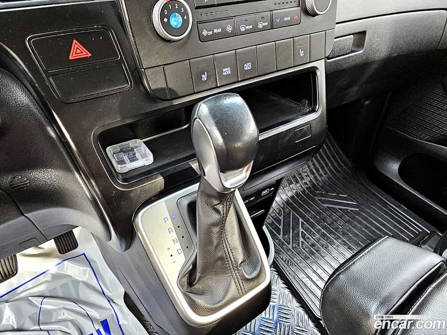 Staria Hyundai 2021.10-OPTION-018