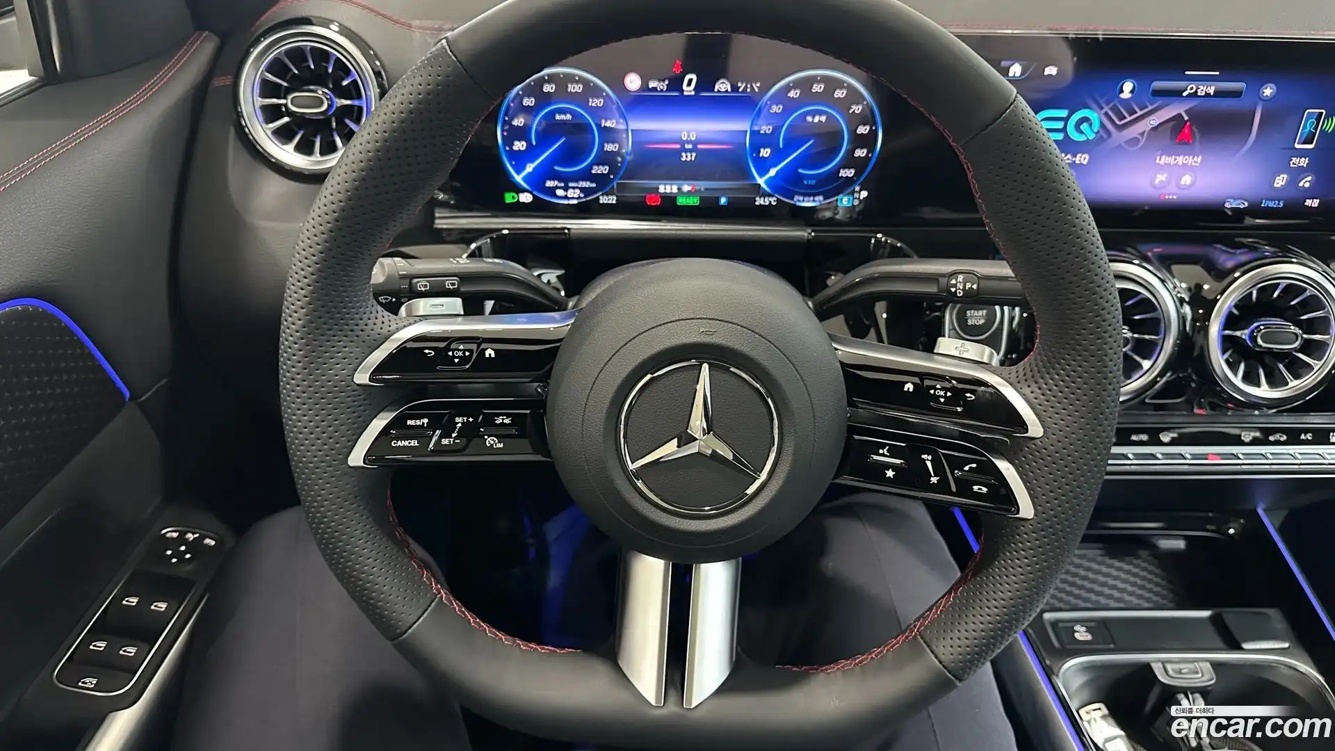 EQA Mercedes-Benz 2025.10-OPTION-019