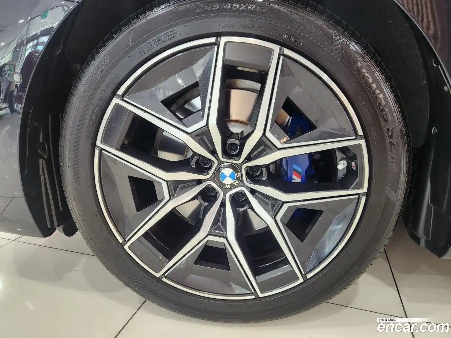 5-Series BMW 2025.3-OUTER-005