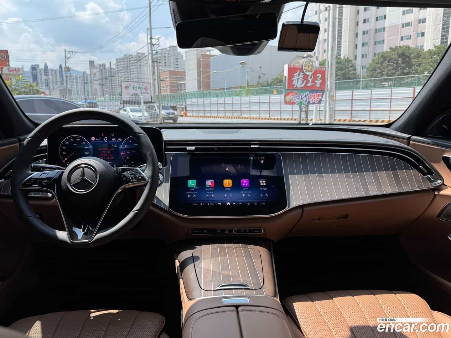 E-Class Mercedes-Benz 2026.1-INNER-009