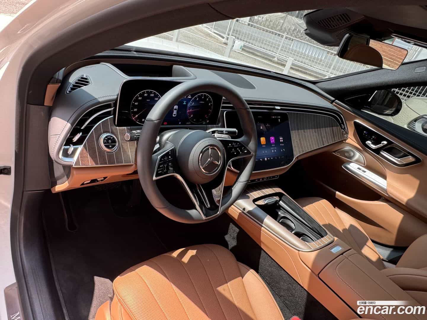 E-Class Mercedes-Benz 2026.1-OPTION-015
