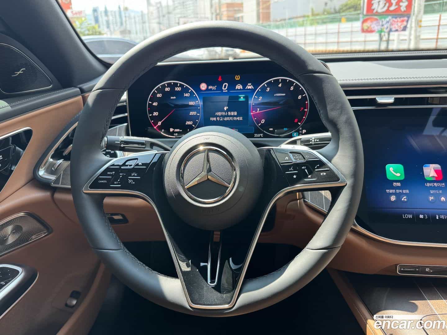 E-Class Mercedes-Benz 2026.1-OPTION-016