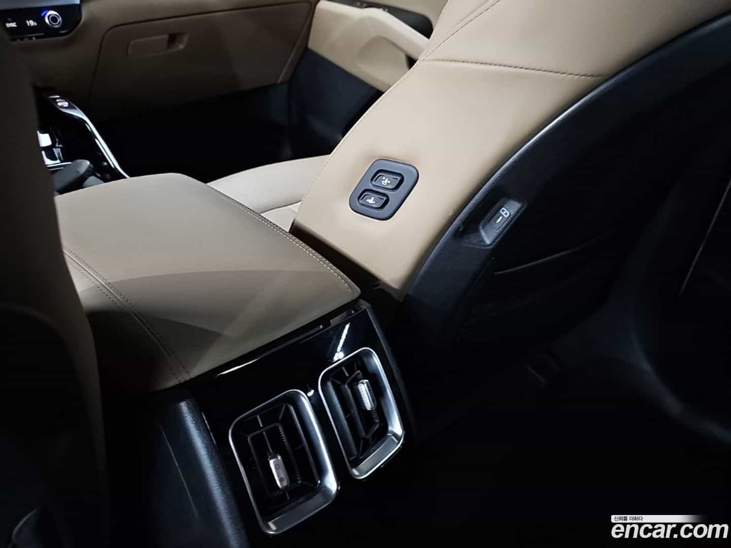 Sorento Kia 2024.6-OPTION-022