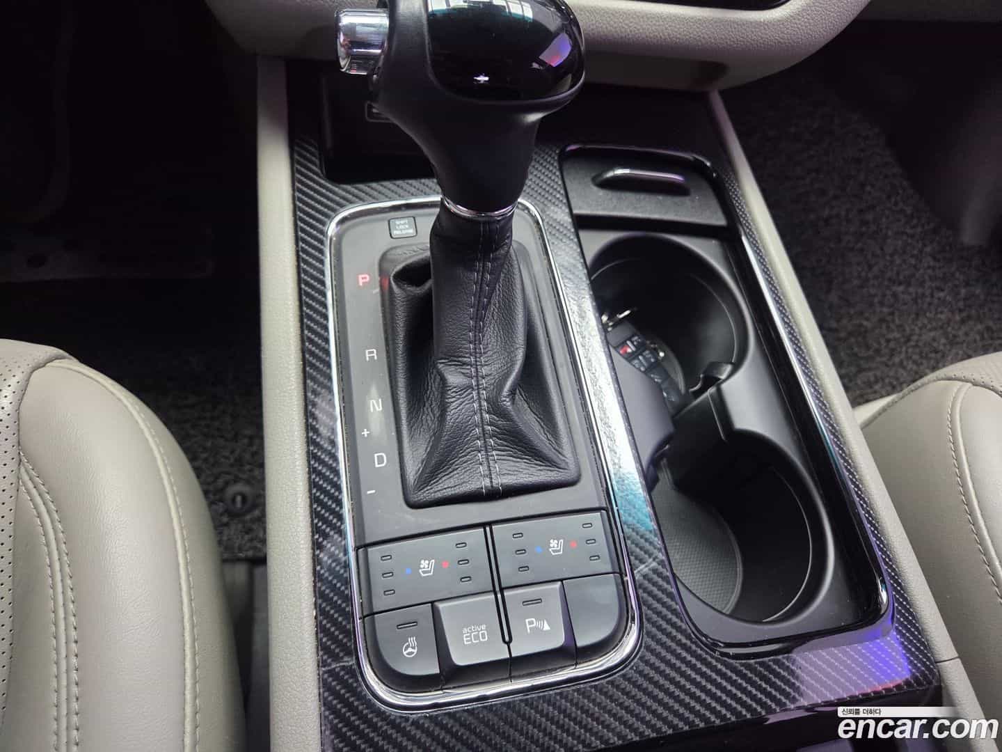 Canival Kia 2015.7-OPTION-018
