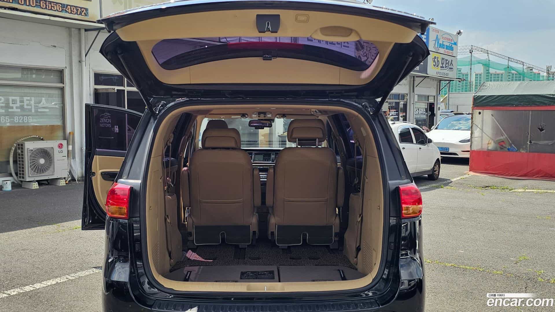 Canival Kia 2015.8-OPTION-022