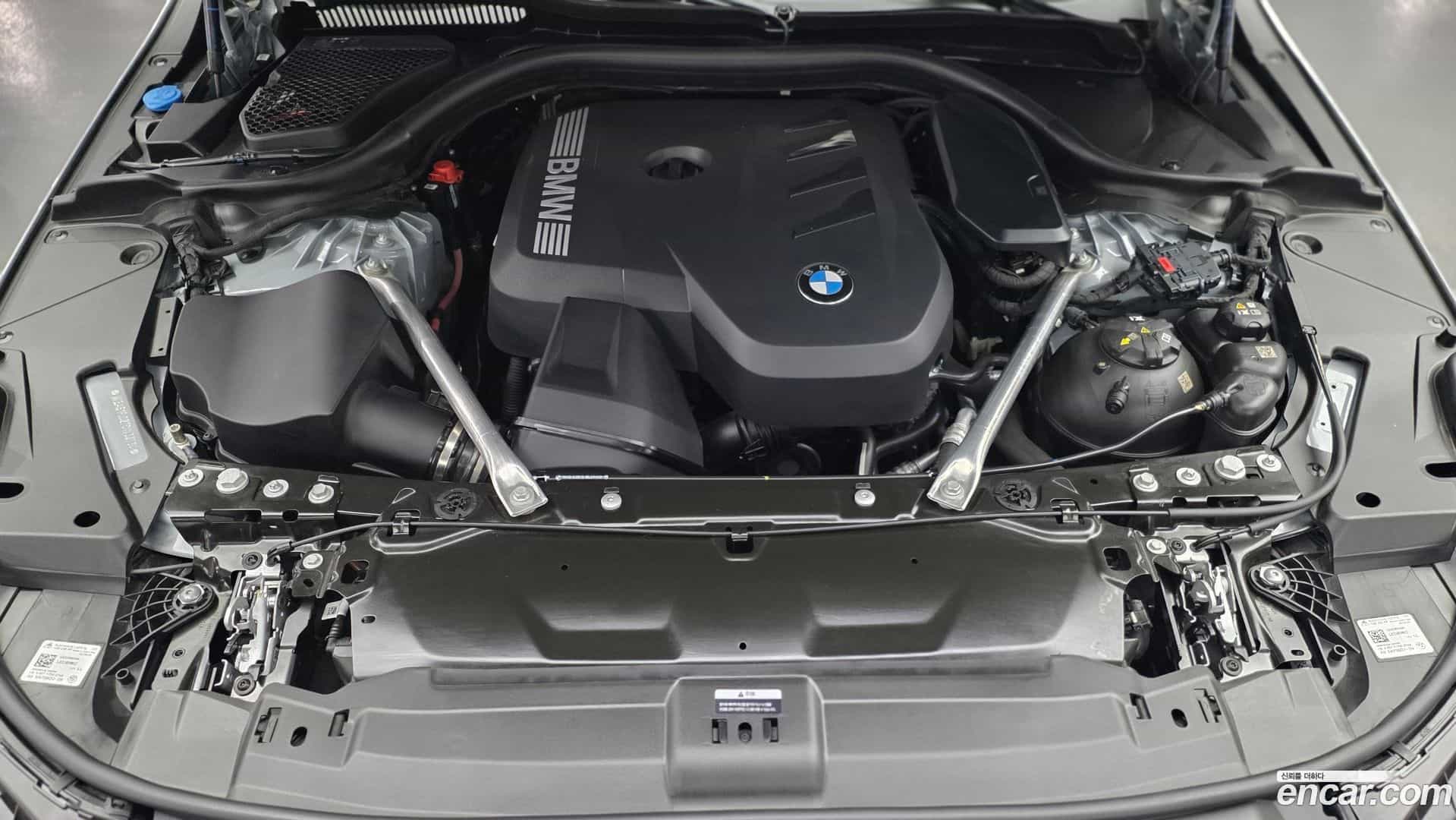 5-Series BMW 2025.10-OUTER-006