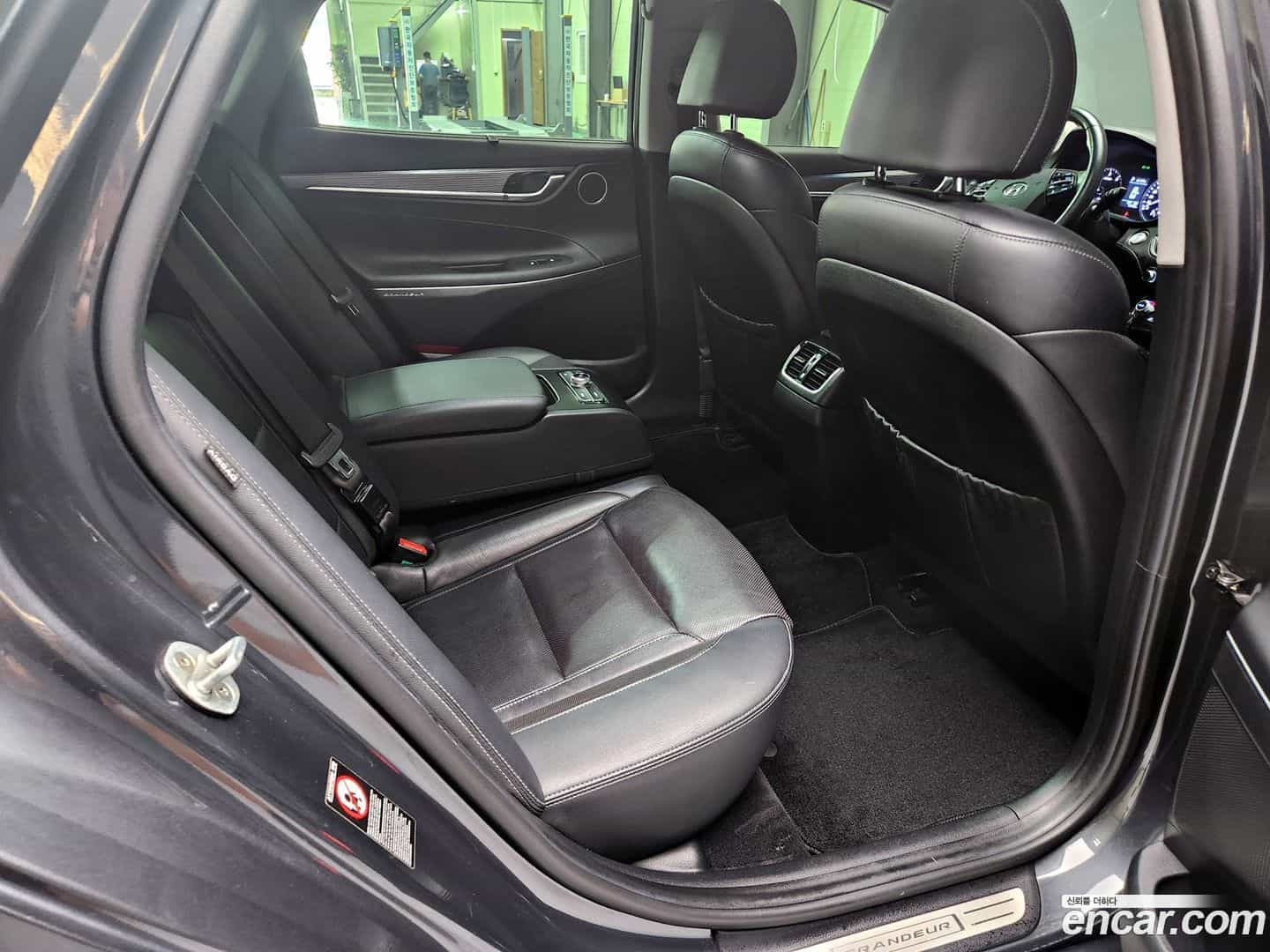 Grandeur Hyundai 2017.5-OPTION-020