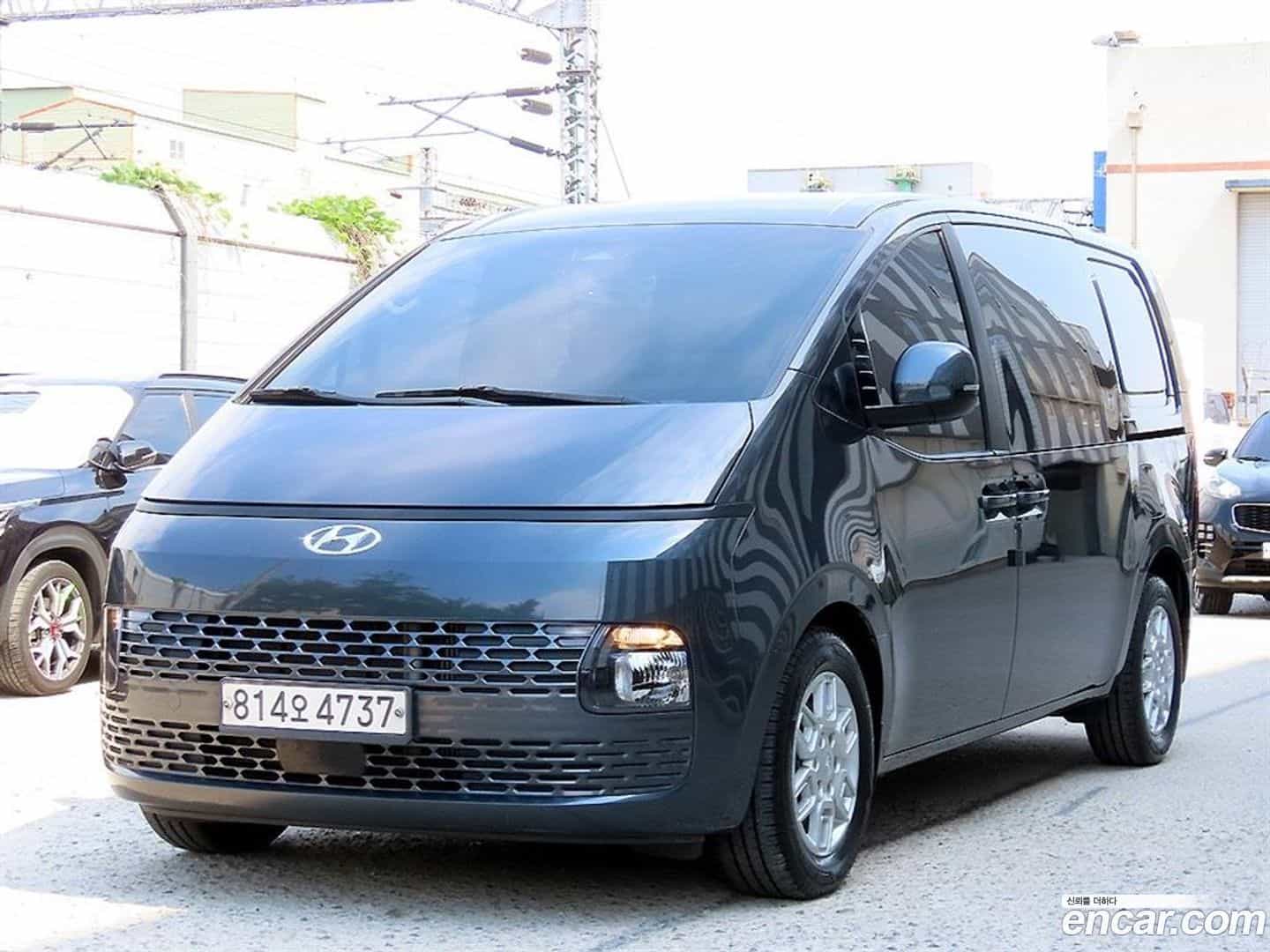 Staria Hyundai 2022.1-OUTER-002