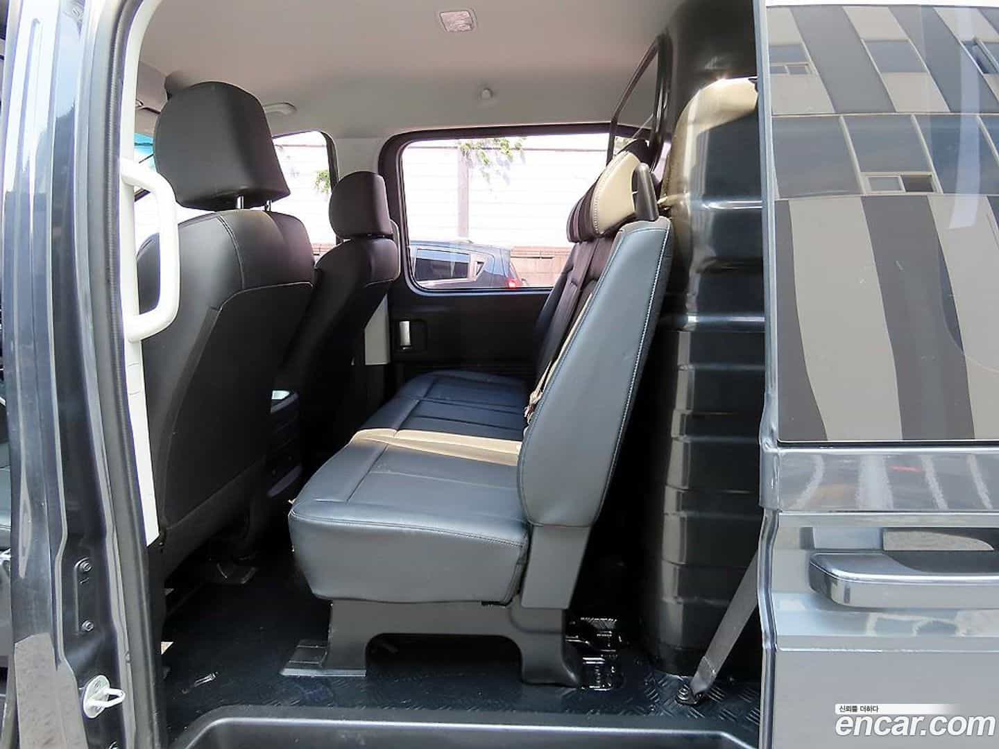 Staria Hyundai 2022.1-OUTER-006