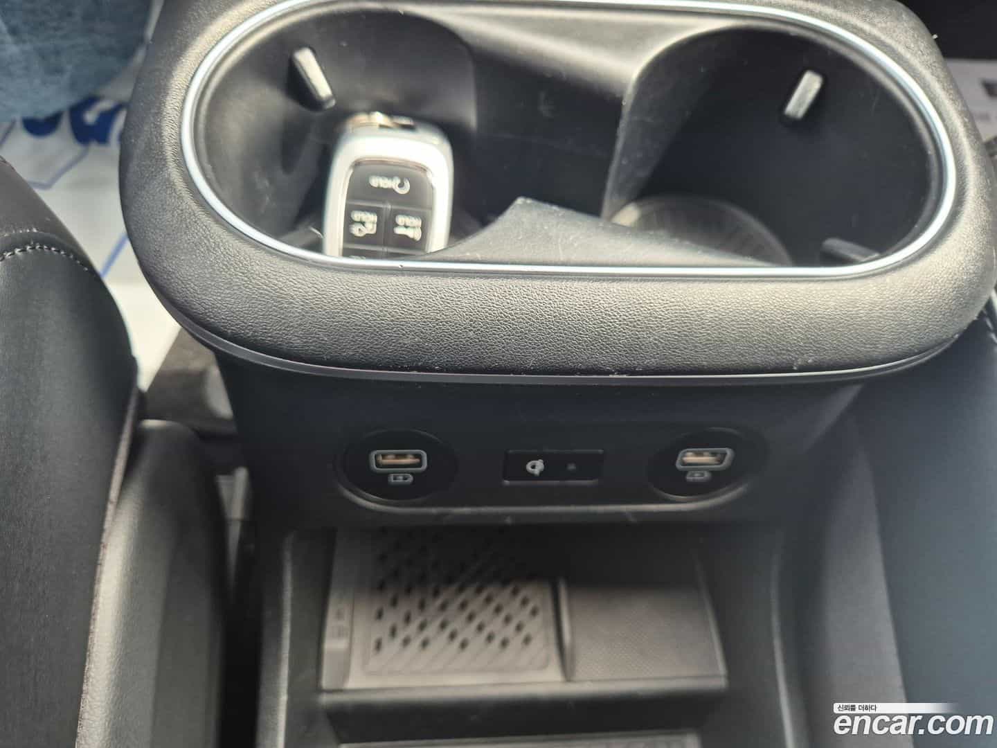 Ioniq5 Hyundai 2021.9-INNER-009