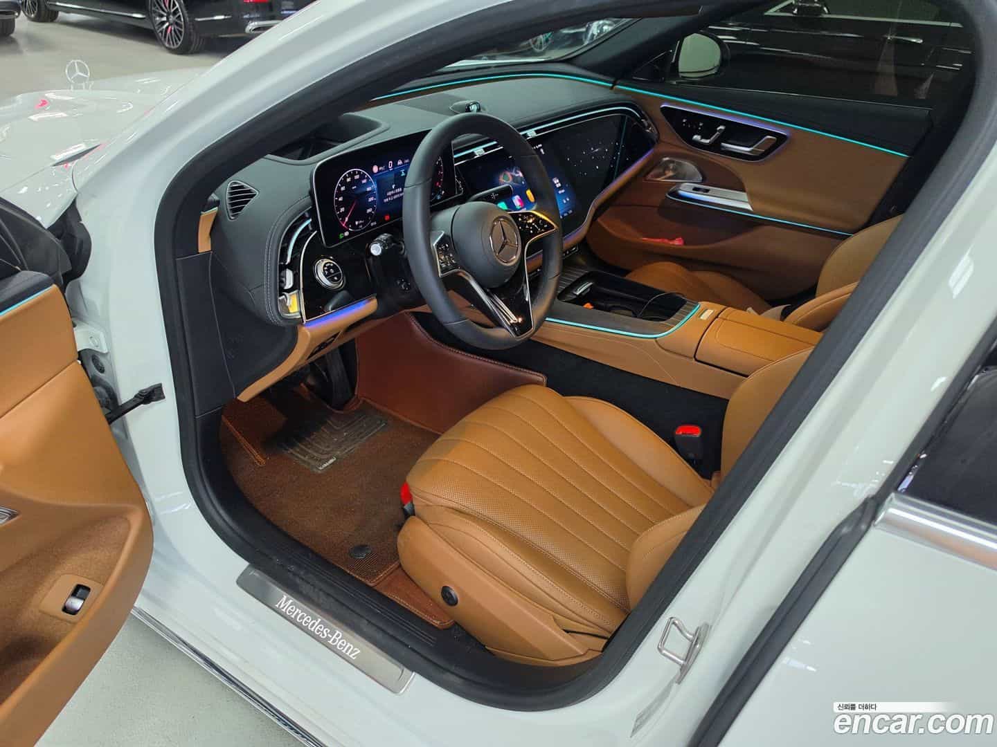 E-Class Mercedes-Benz 2025.11-OPTION-018