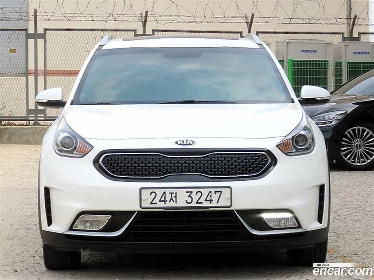 Niro Kia 2016.11-OUTER-002