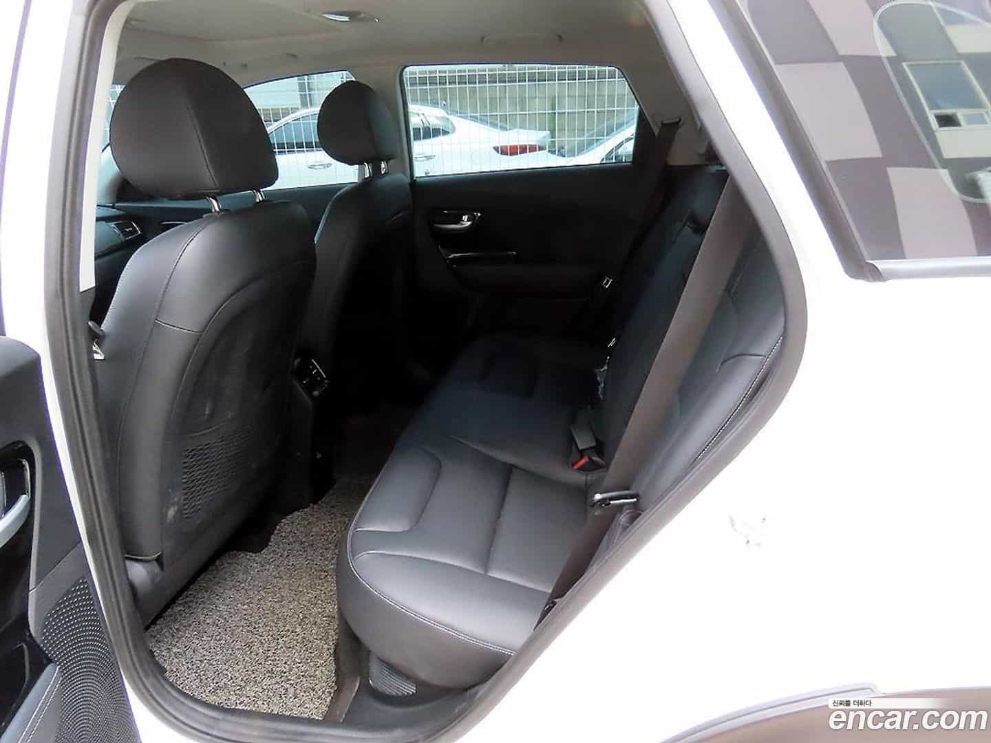 Niro Kia 2016.11-OUTER-006