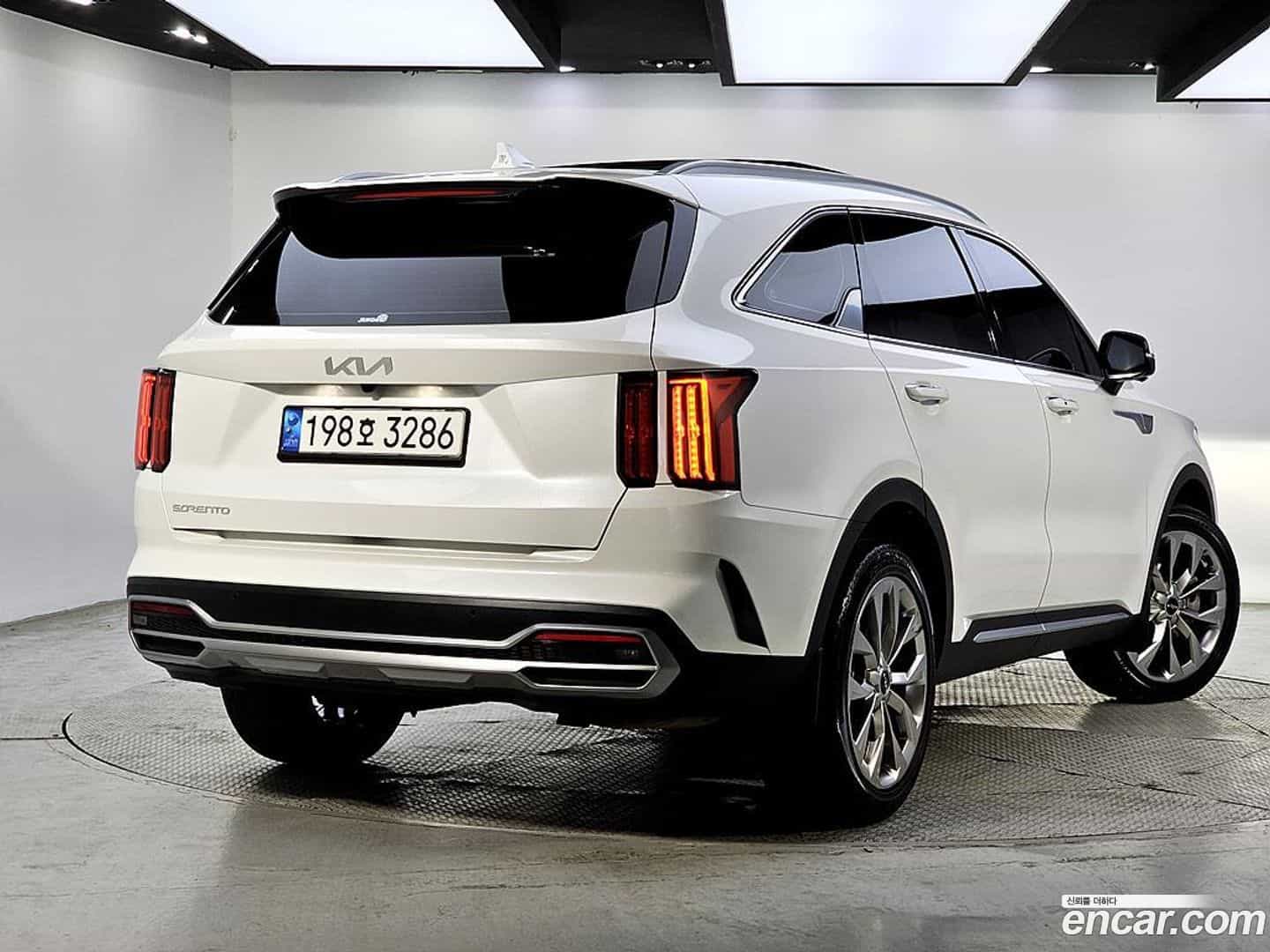 Sorento Kia 2023.2-OUTER-002