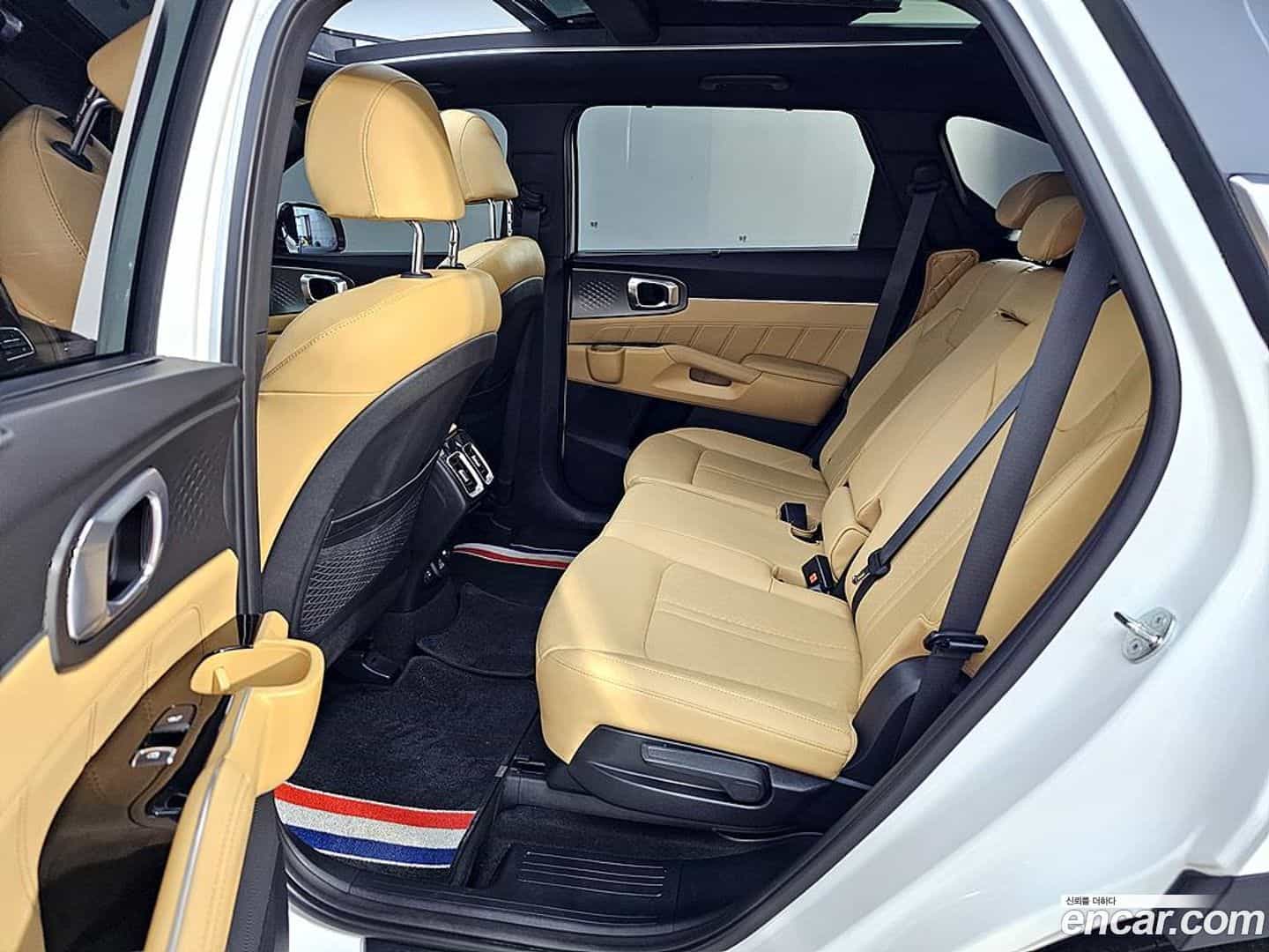 Sorento Kia 2023.2-OPTION-016