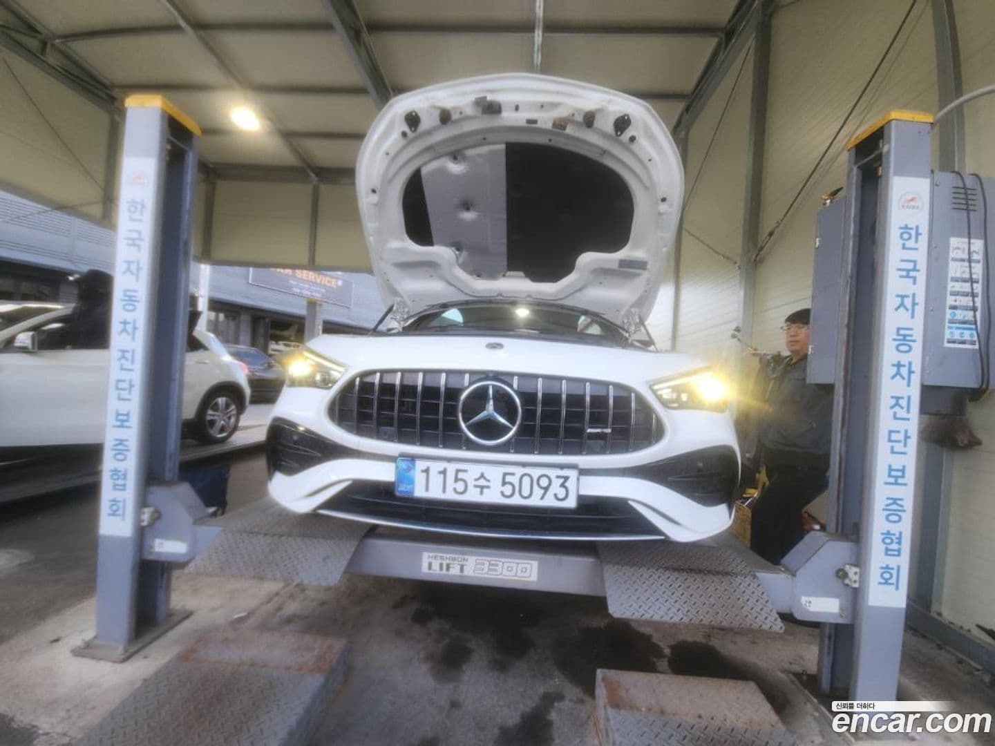 Main__Slider__Photo:CLE-Class Mercedes-Benz 2024.7-0