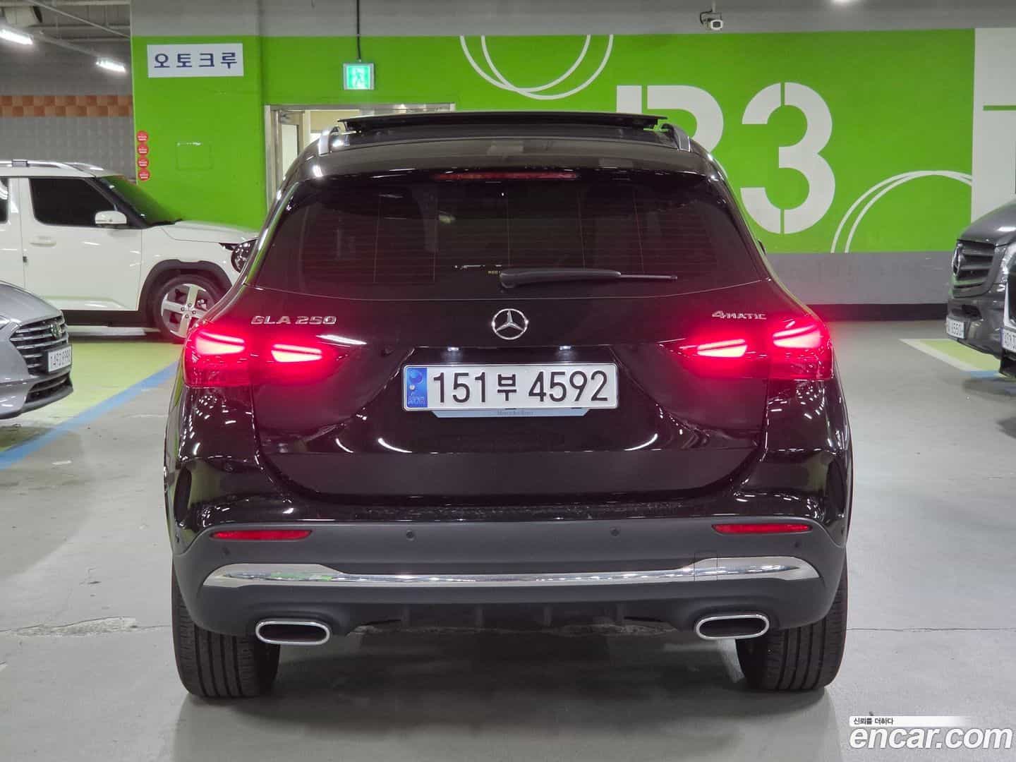 GLA-Class Mercedes-Benz 2024.0-OUTER-005