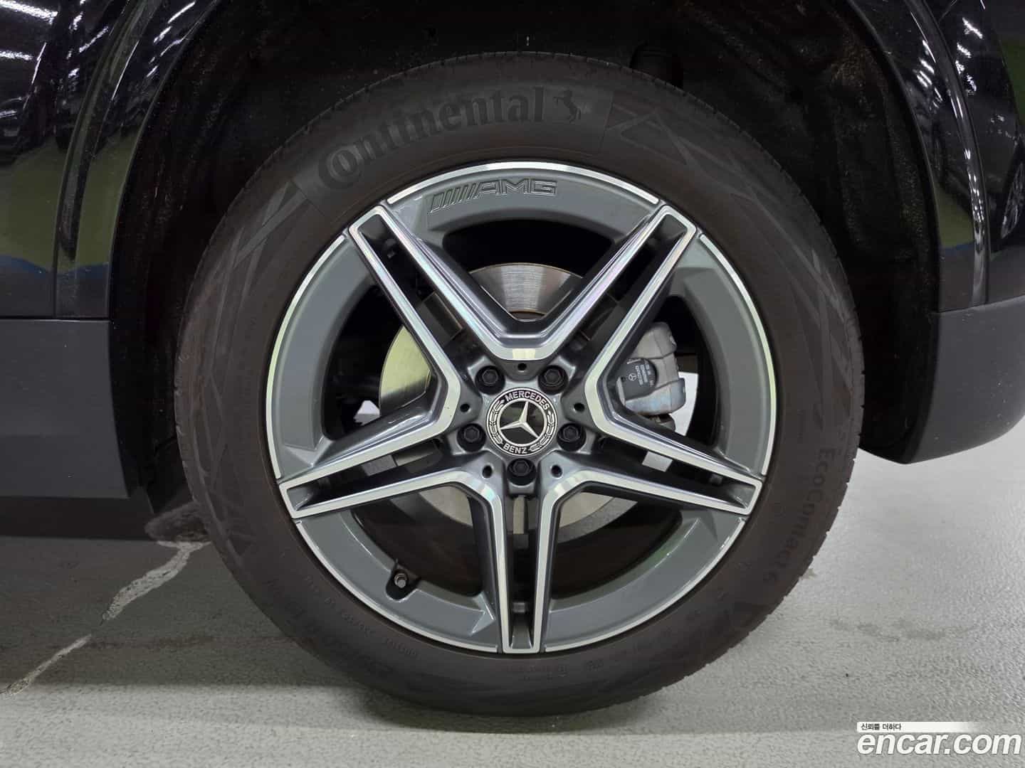 GLA-Class Mercedes-Benz 2024.0-OPTION-023