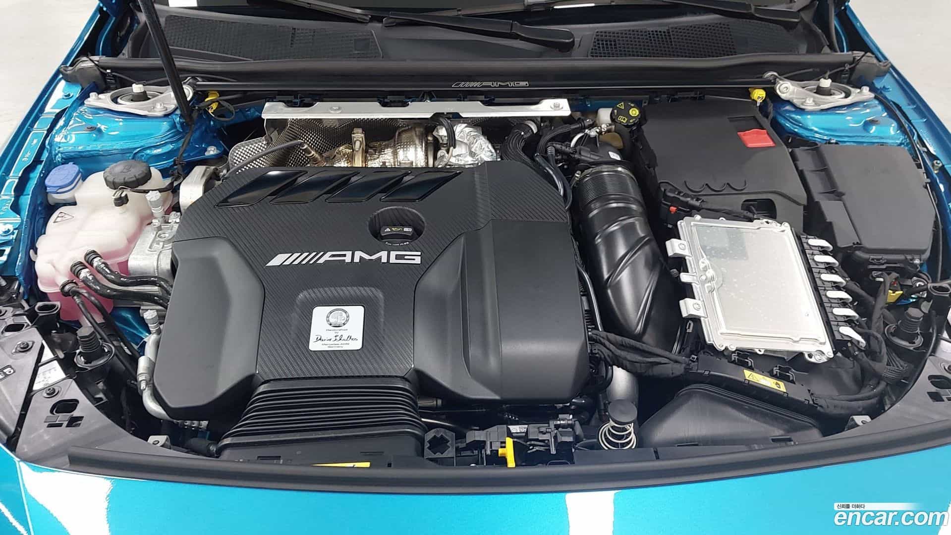 CLA-Class Mercedes-Benz 2025.8-OUTER-006