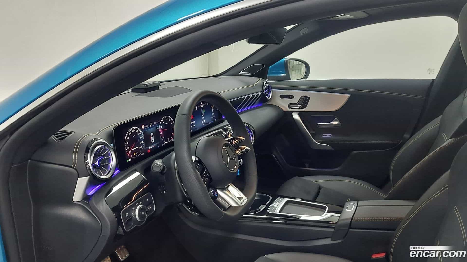 CLA-Class Mercedes-Benz 2025.8-OPTION-018