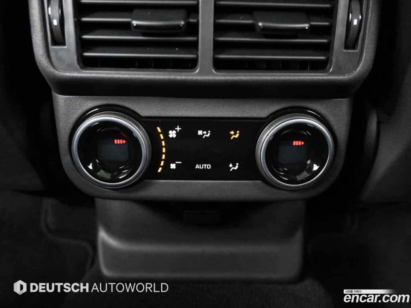 Range Rover Velar Land Rover 2025.1-OPTION-020