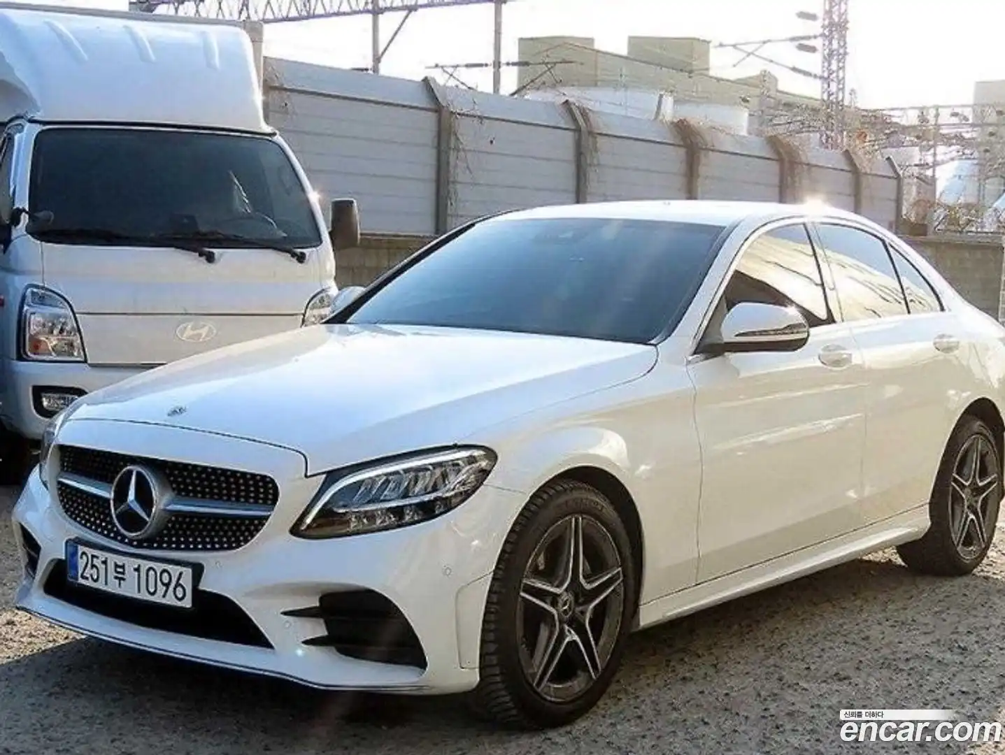 C-Class Mercedes-Benz 2019.4-OUTER-002