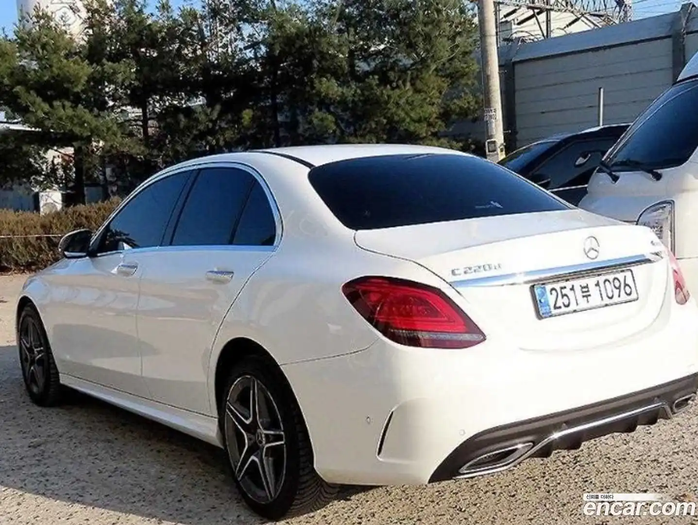 C-Class Mercedes-Benz 2019.4-OUTER-003