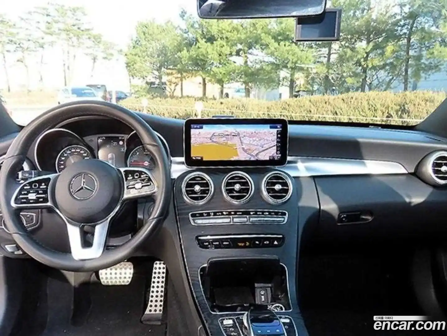 C-Class Mercedes-Benz 2019.4-INNER-007