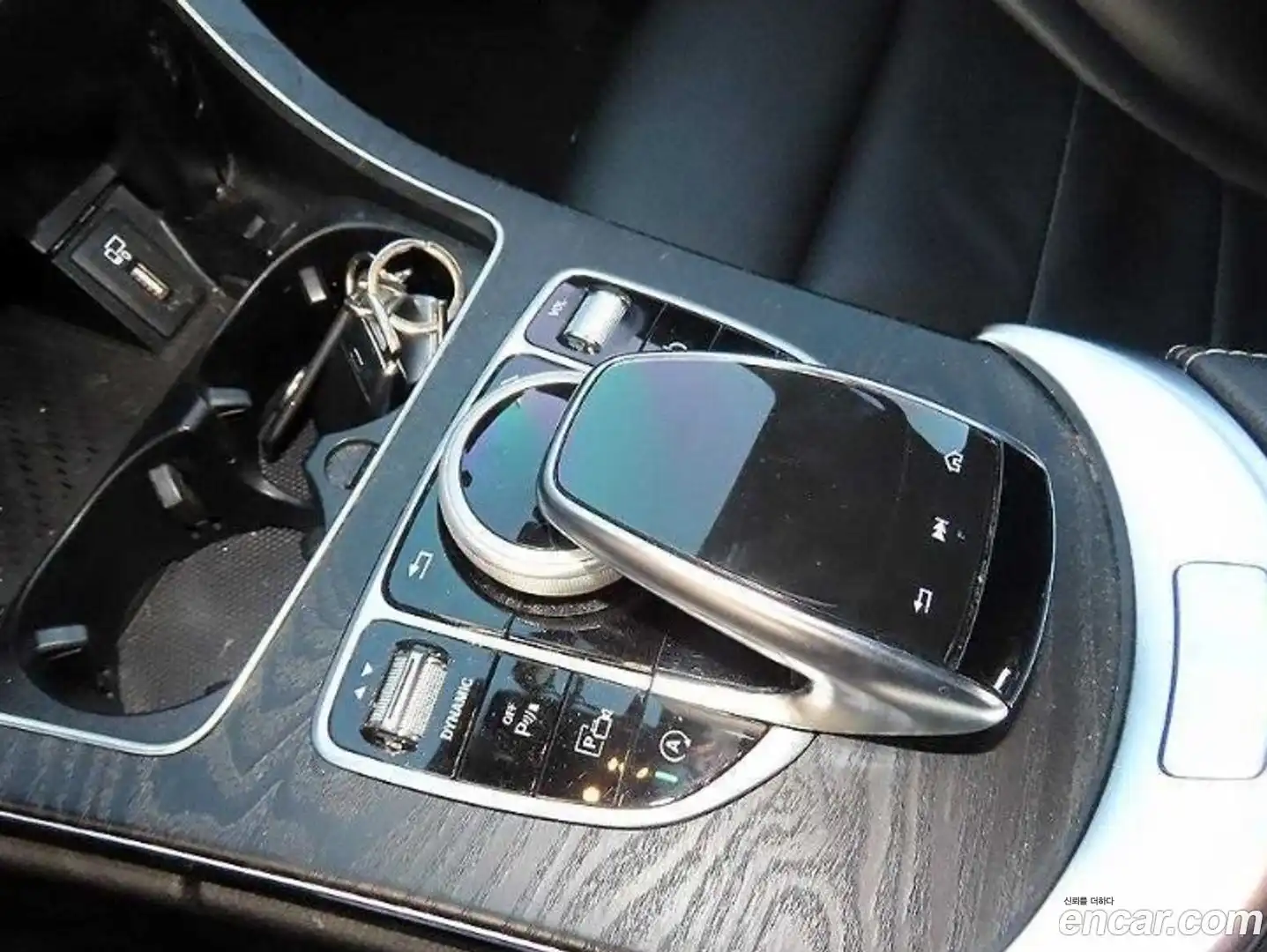 C-Class Mercedes-Benz 2019.4-OPTION-015