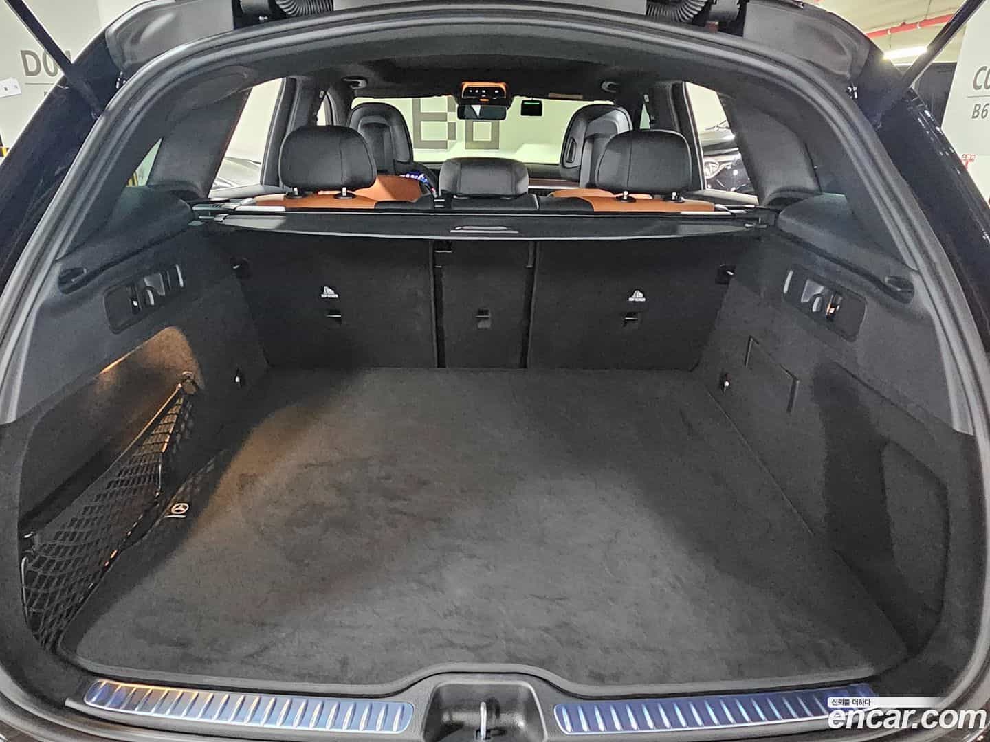 GLC-Class Mercedes-Benz 2026.2-OPTION-019