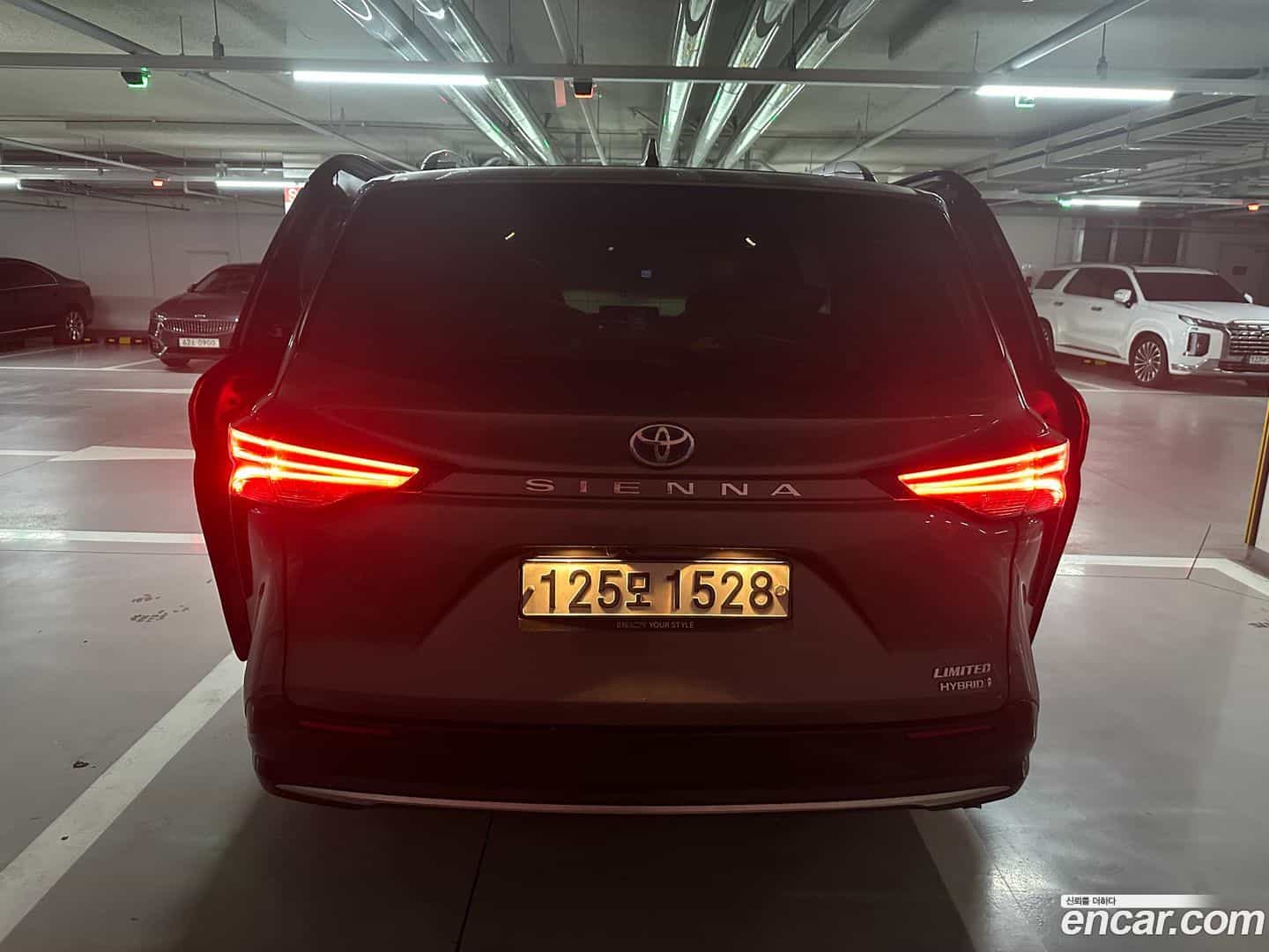 Sienna Toyota 2021.4-OUTER-002