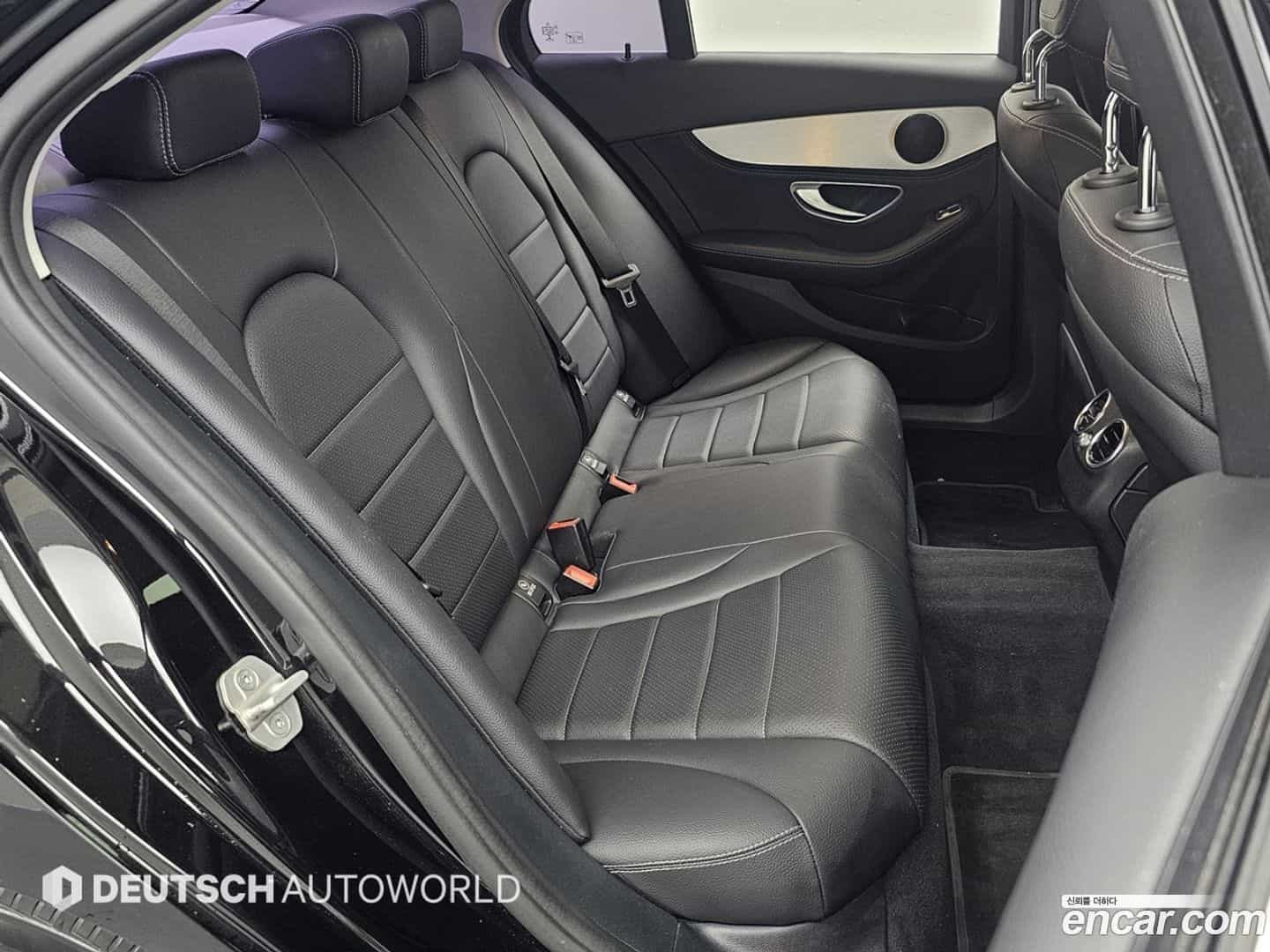 C-Class Mercedes-Benz 2015.9-OPTION-016