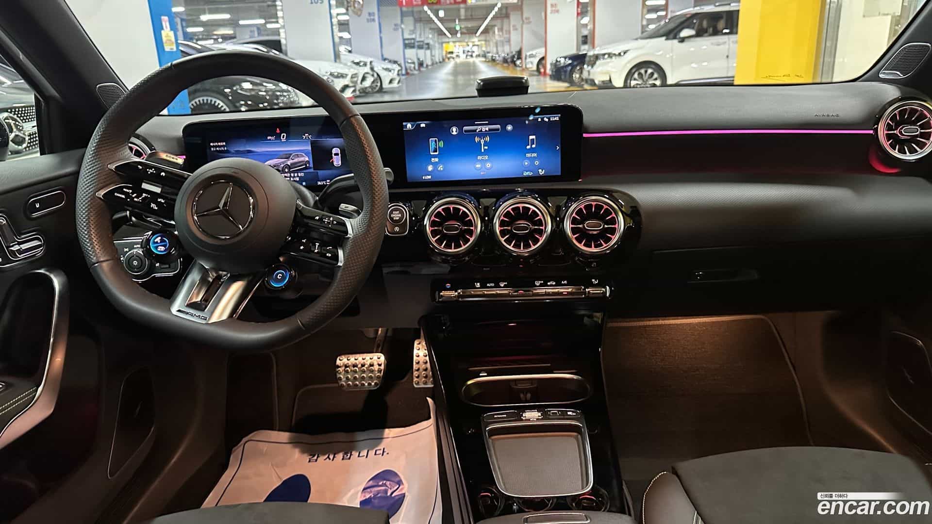 A-Class Mercedes-Benz 2025.8-INNER-007