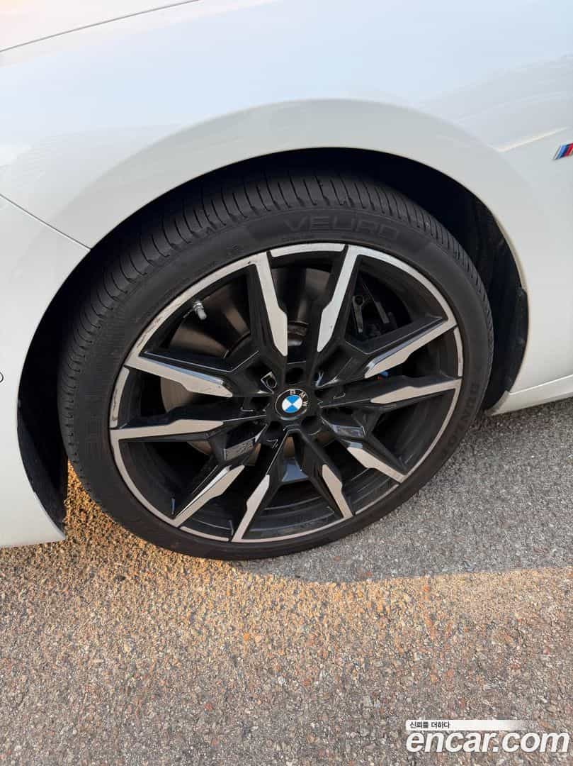 8-Series BMW 2025.0-OPTION-018