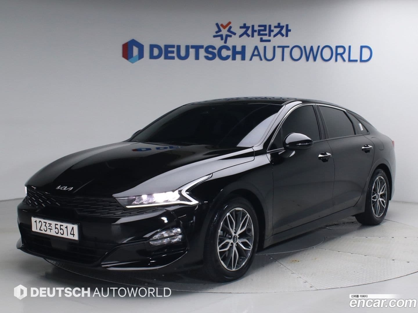 Main__Slider__Photo:K5 Kia 2023.4-0
