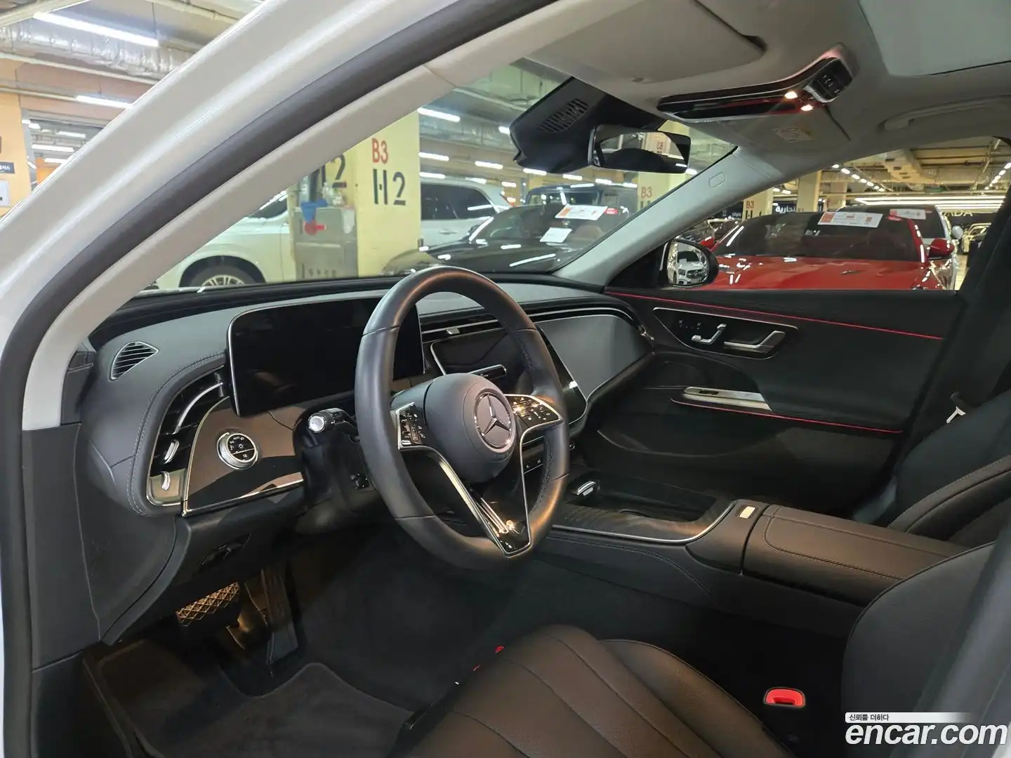 E-Class Mercedes-Benz 2025.1-INNER-009