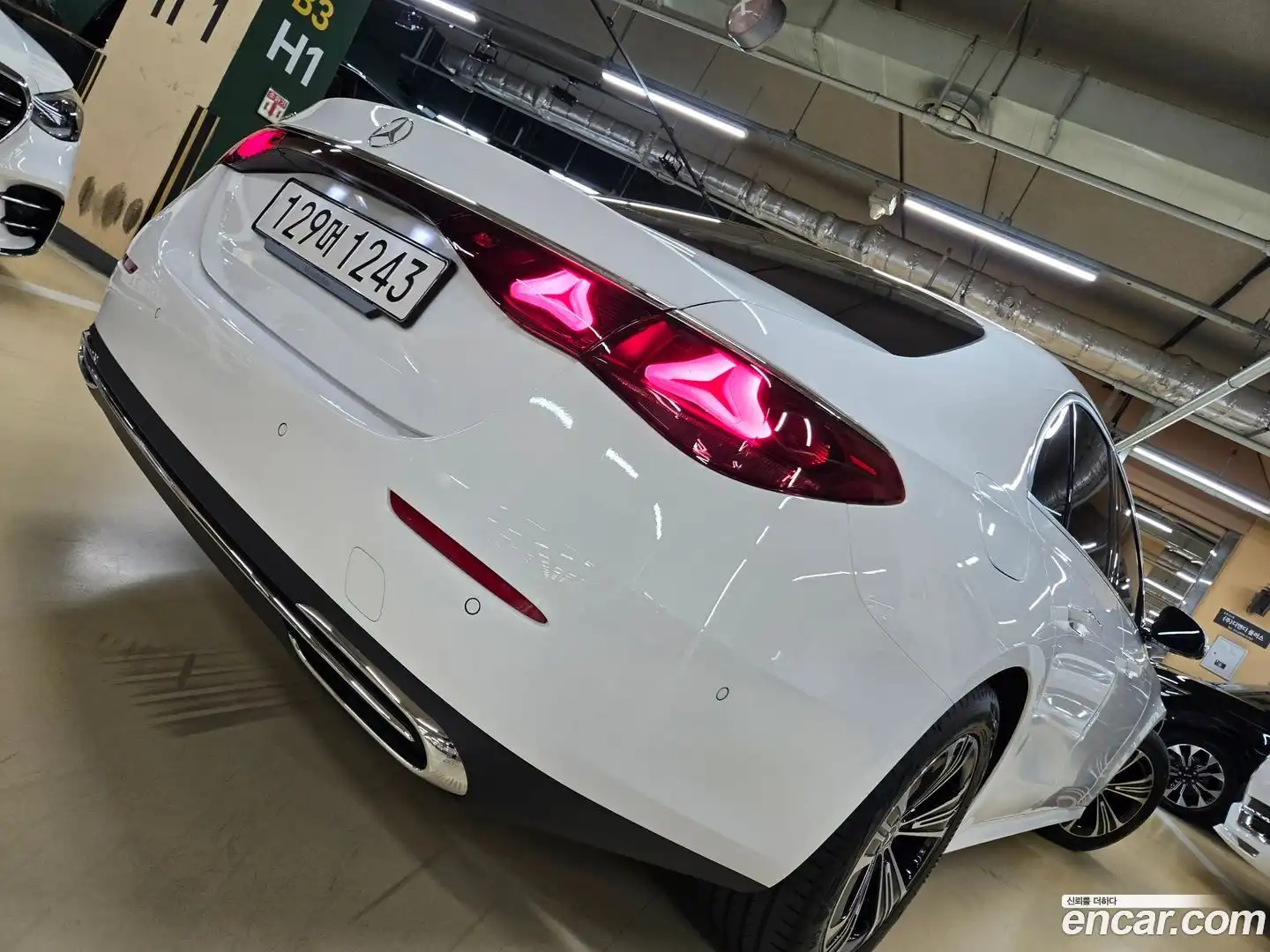 E-Class Mercedes-Benz 2025.1-OPTION-024