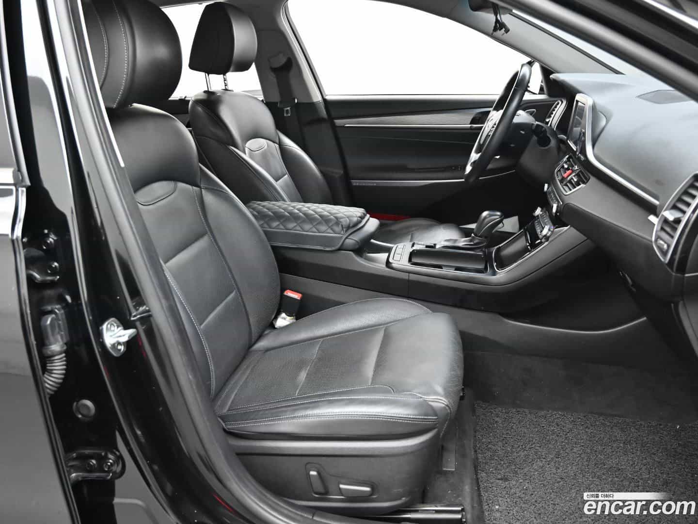 Grandeur Hyundai 2017.2-INNER-010