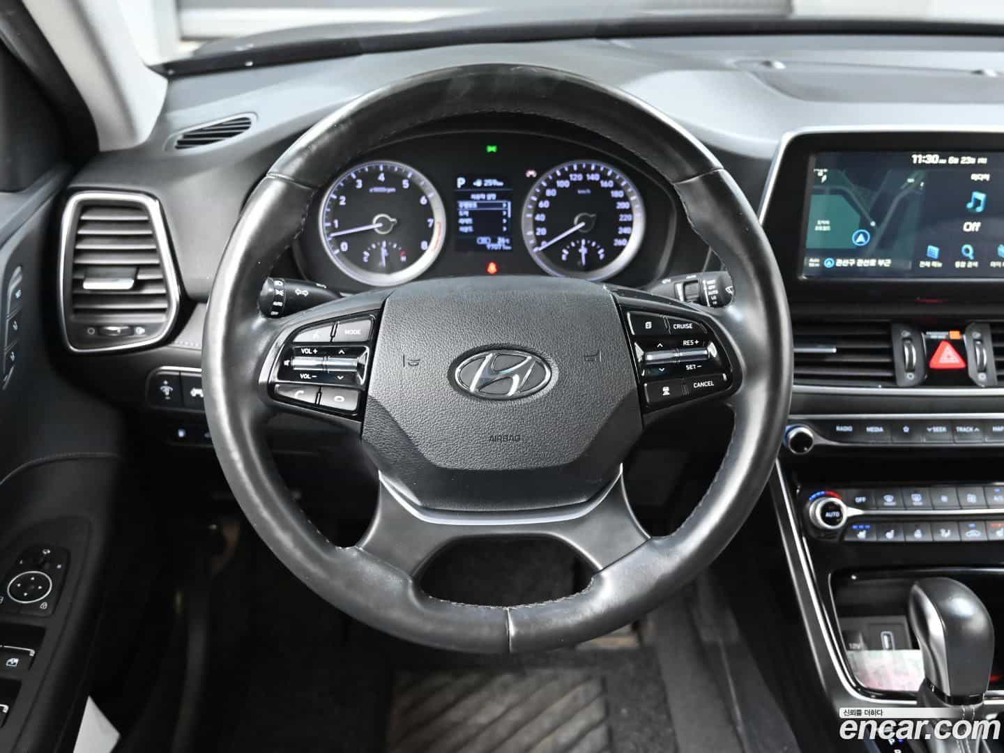 Grandeur Hyundai 2017.2-OPTION-017