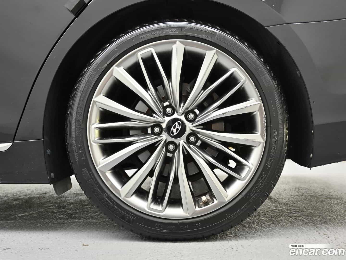 Grandeur Hyundai 2017.2-OPTION-020